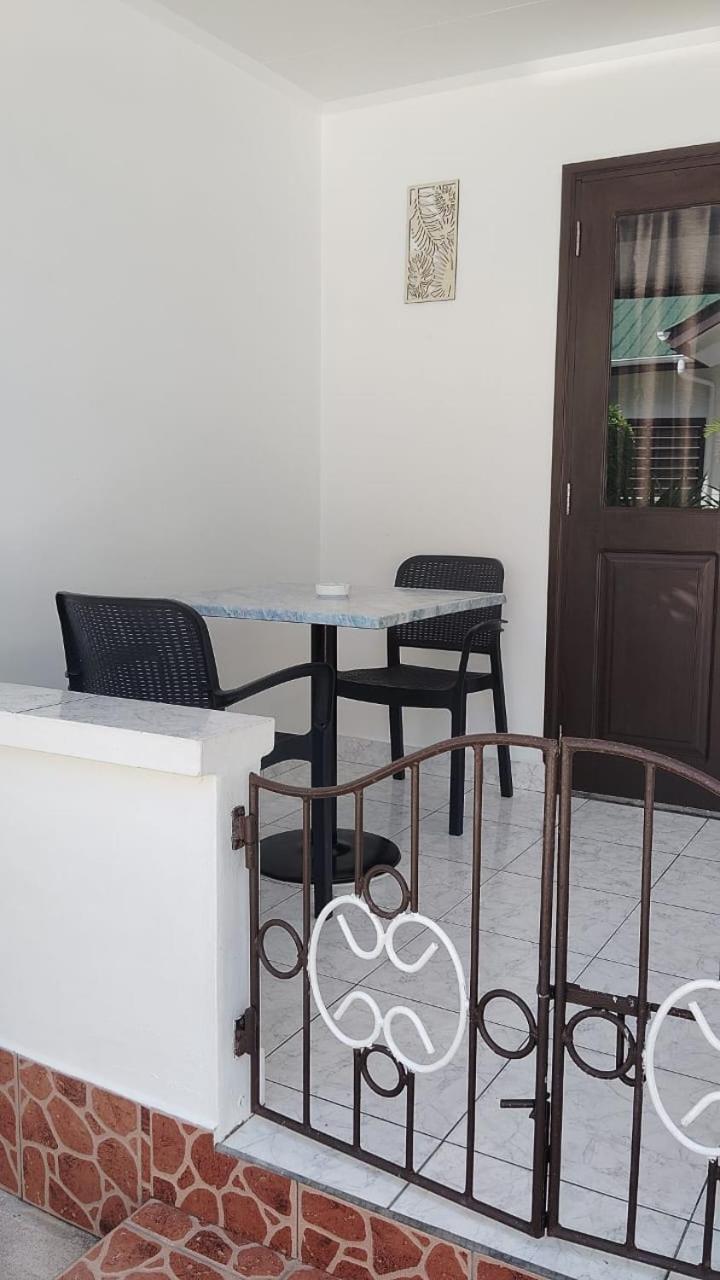 Roche Kerlan Grand Anse (Praslin)